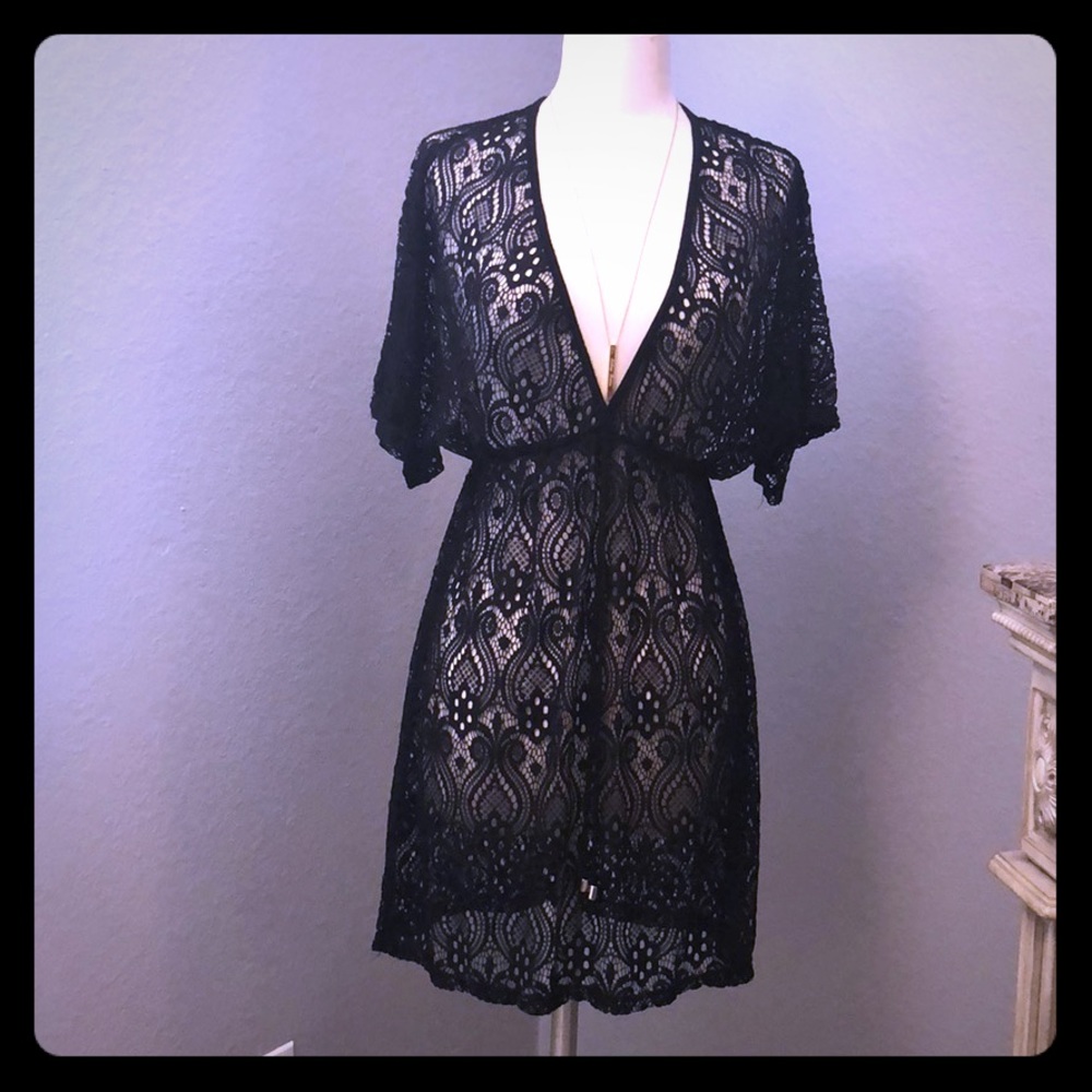 ELAN beach cover up size L brand new